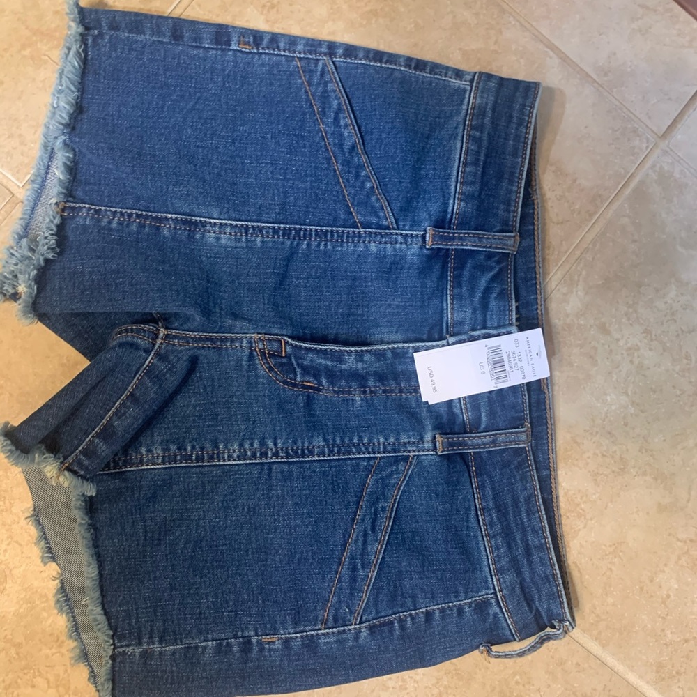 NWT AMERICAN EAGLE SHORTS